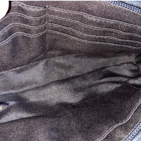 Coach Black and Cream Wristlet NWOT - Picture 7 of 7